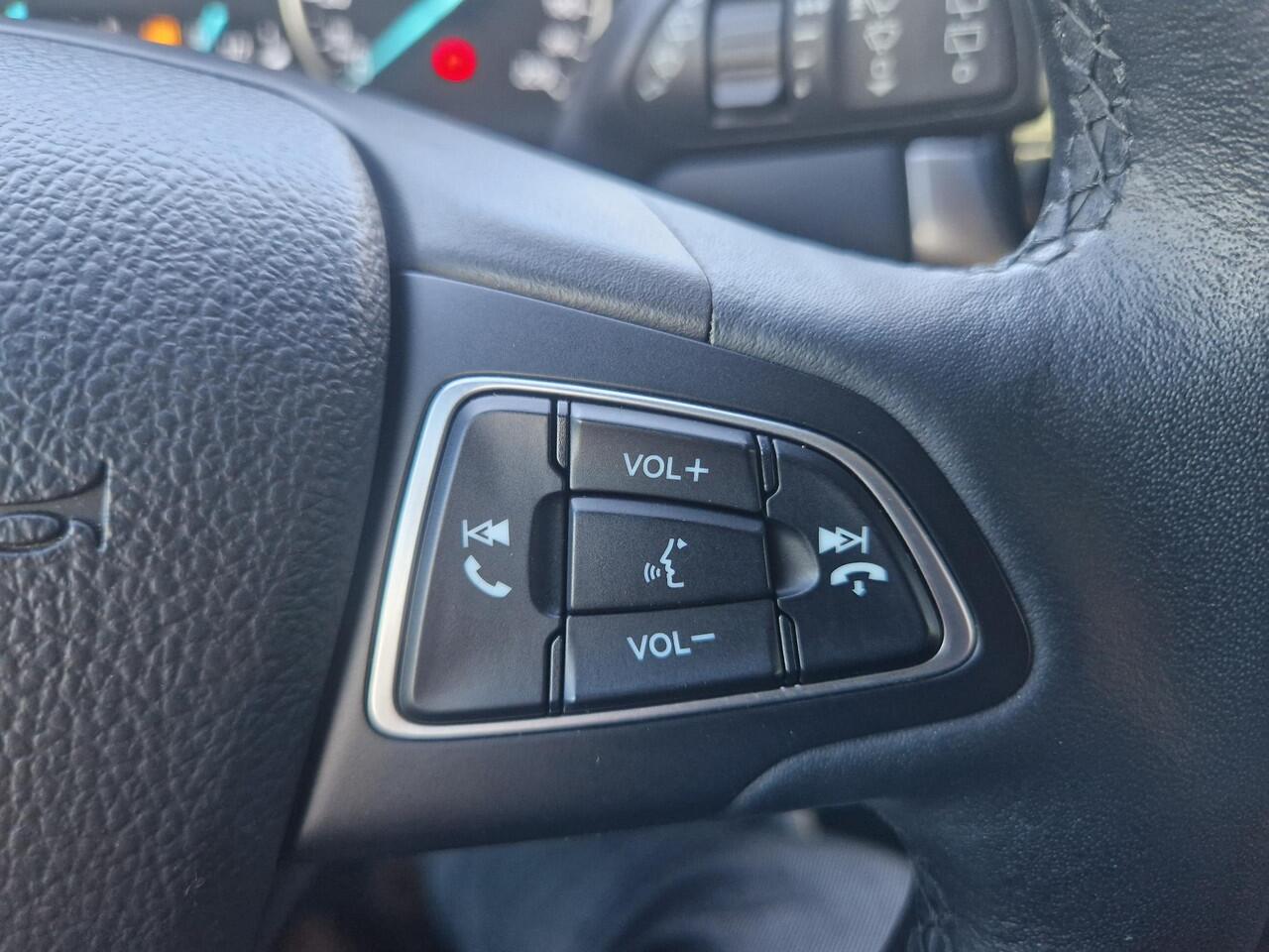 Ford ECOSPORT 1.0 EcoBoost Connected | Bellen voor bezichtiging | Nette auto | Airco | Bluetooth | Google maps / Android Auto | Licht metaal | Cruise control | Led dagrijverlichting