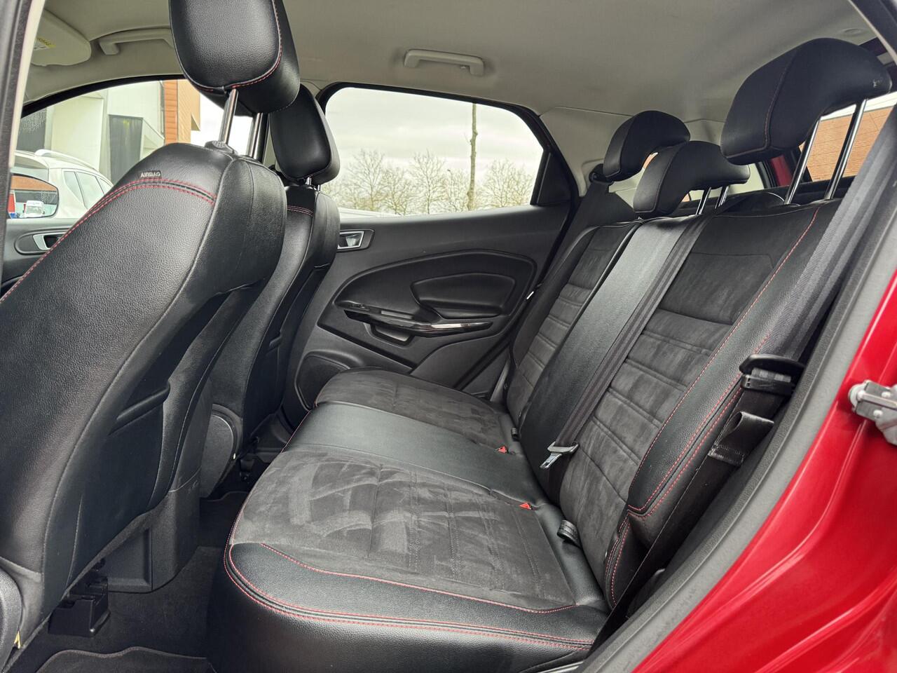Ford ECOSPORT 1.0 EcoBoost ST-Line NL-Auto incl. Trekhaak Afneembaar!