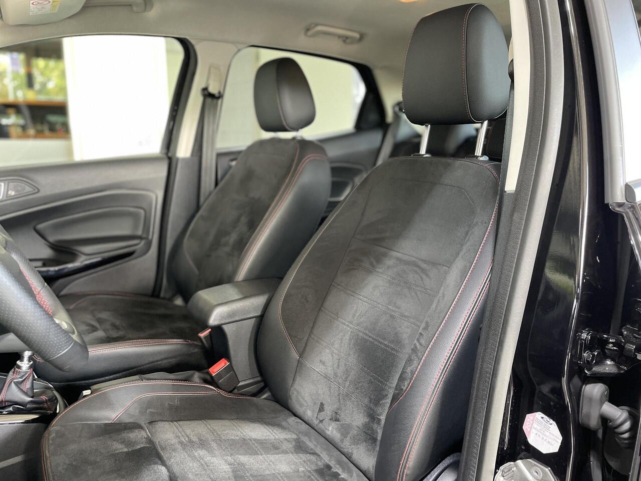 Ford ECOSPORT 1.0 ST-LINE 140 PK CRUISE / NAVI / ALCANTARA / FULL-OPTION /