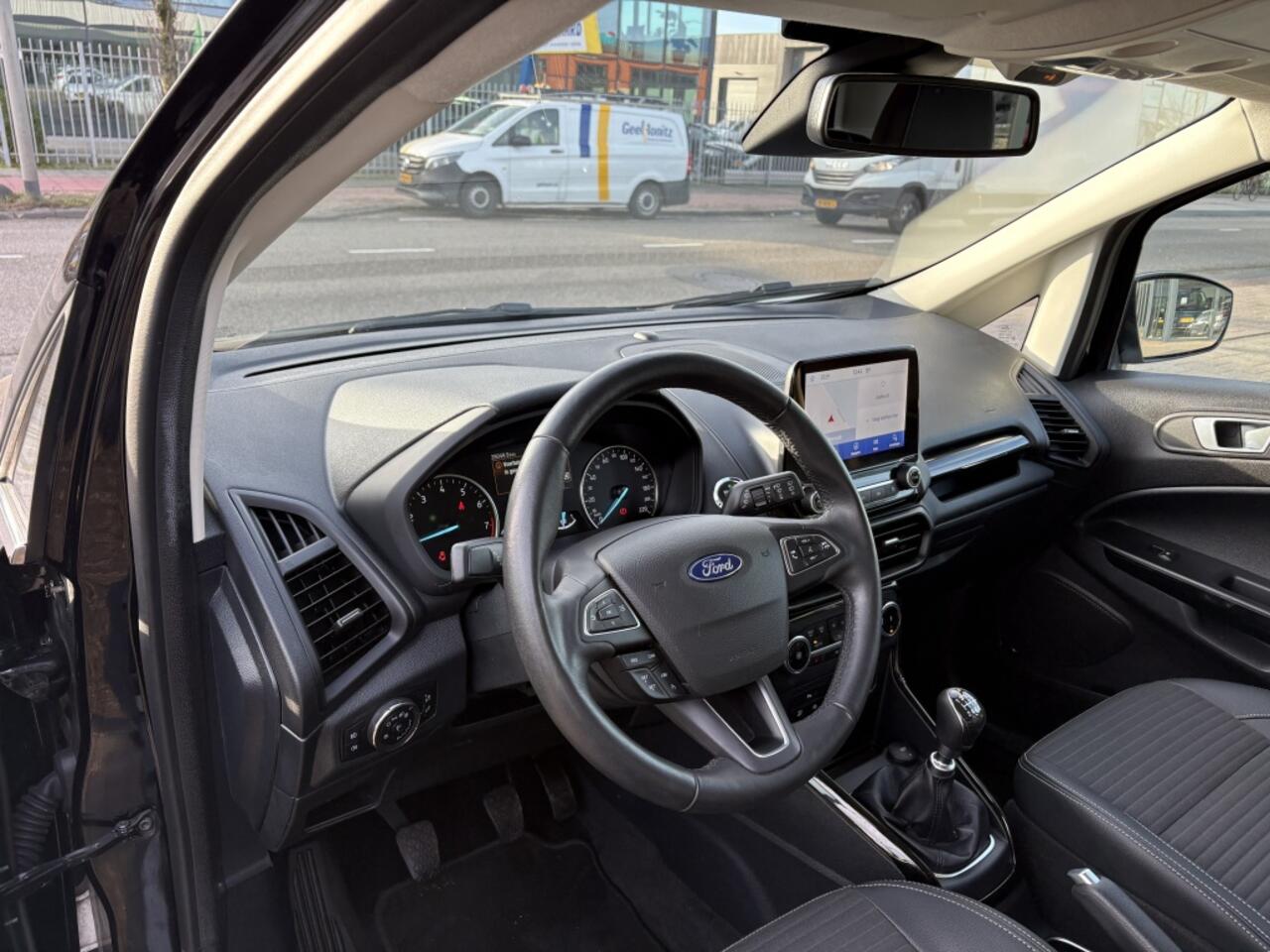 Ford ECOSPORT 1.0 EcoBoost Titanium