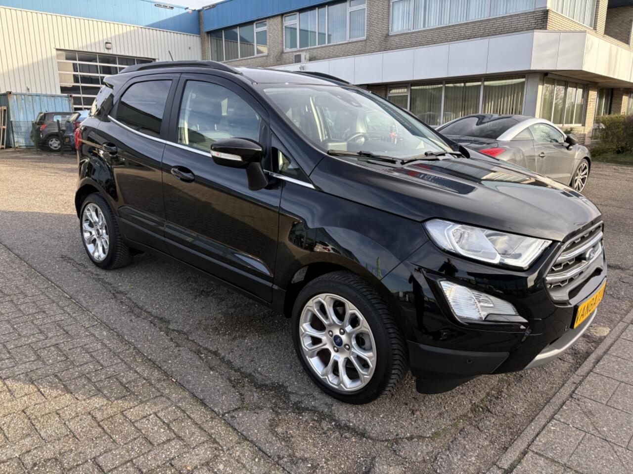 Ford ECOSPORT 1.0 EcoBoost Titanium