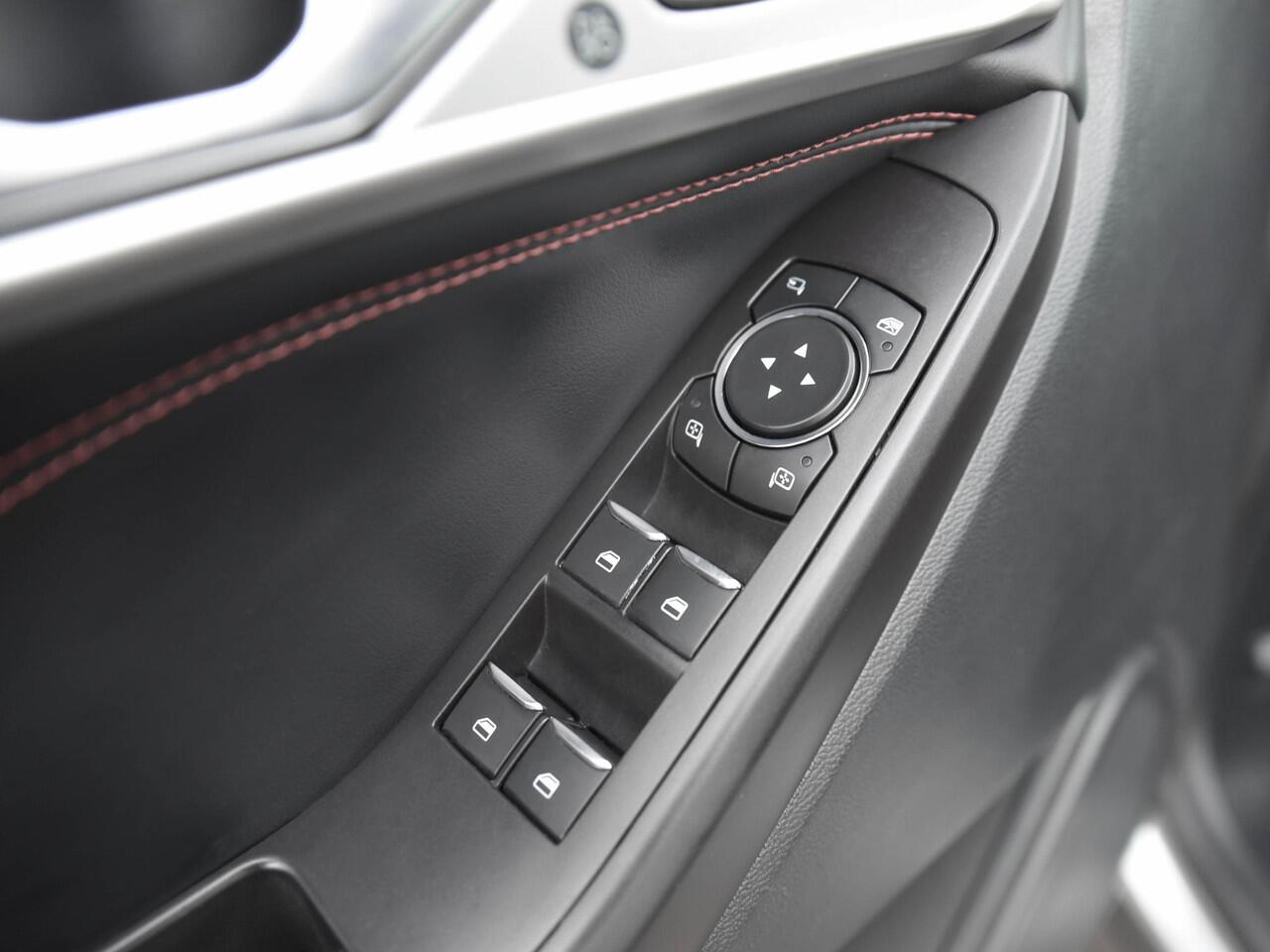 Ford EXPLORER 3.0 V6 EcoBoost PHEV ST-Line / Panoramdak / Afneembare Trekhaak / Bang & Olufson / 7 persoons / 20" LMV