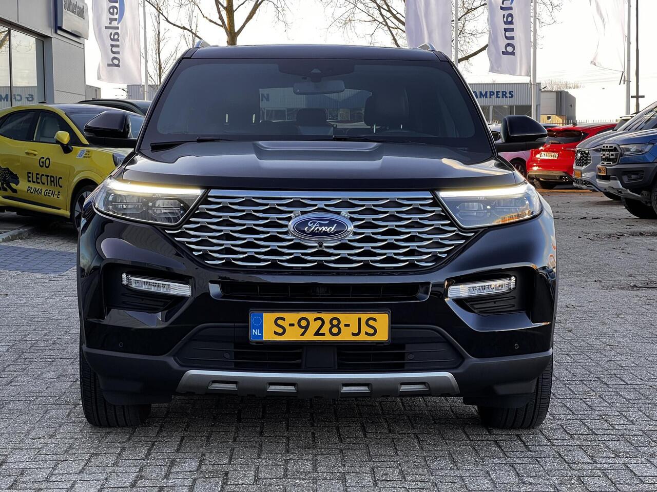 Ford EXPLORER 3.0 V6 EcoBoost PHEV Platinum | Panoramadak | Winter Pack | Afneembare Trekhaak