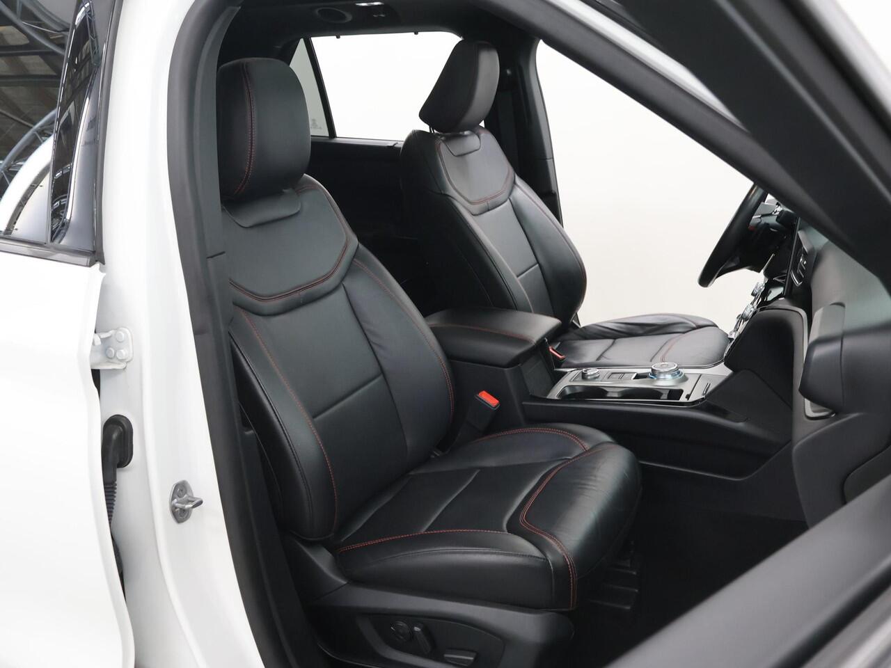 Ford EXPLORER 3.0 V6 EcoBoost PHEV ST-Line | SOH 89,7% | Panoramadak | B&O | Cruise Control Adaptief | Lederen Interieur | 360° Camera | Winterpakket | Stoelventilatie voor | Apple Carplay/Android Auto |