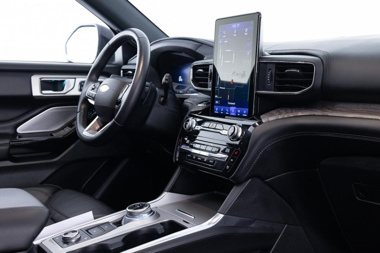 Ford EXPLORER 3.0 V6 Ecoboost PHEV Platinum | 7-Persoons | PANORAMADAK | B&O | LEDER | Trekhaak