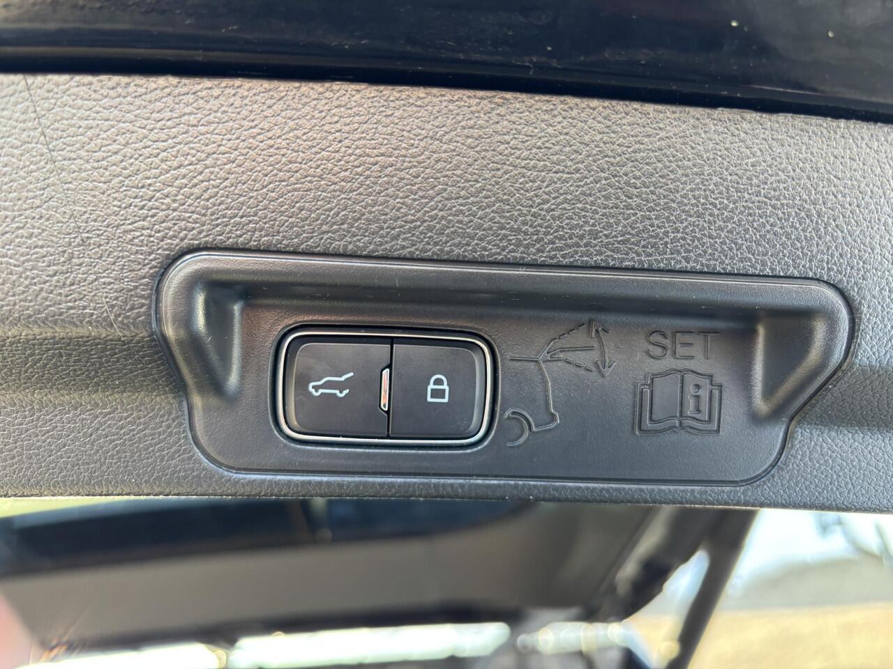 Ford EXPLORER 3.0 V6 EcoBoost PHEV ST-Line | SCI |7 persoons | Bang&Olufsen | Groot scherm | 360 graden camera