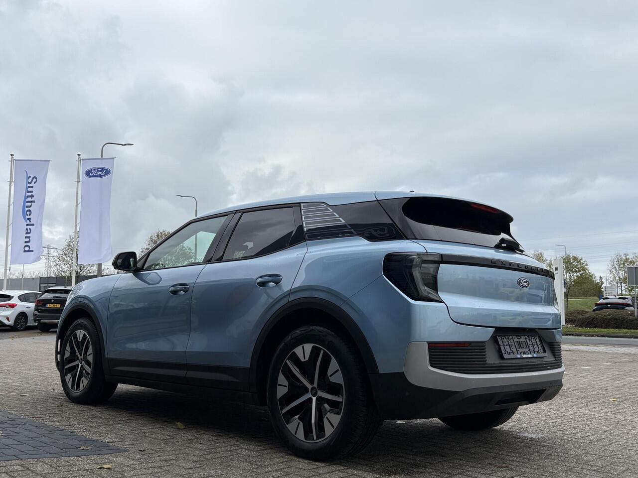 Ford EXPLORER Select Extended Range RWD 77 kWh 286pk | Driver Assistance Pack | Comfort pack 2