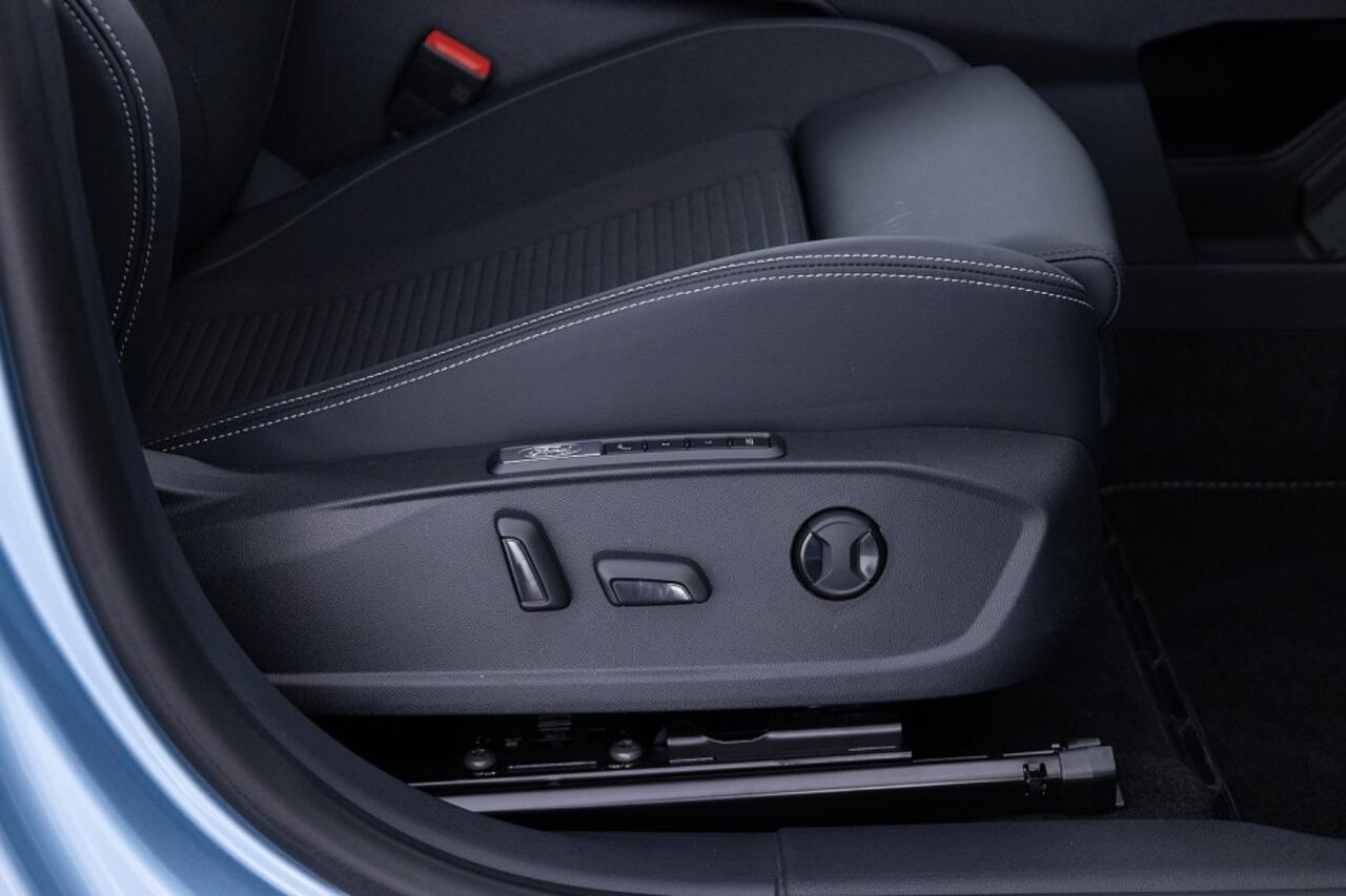 Ford EXPLORER EV Extended Range RDW 77 kWh 286PK | 360 Camera | Head Up | NAVI | Full LED