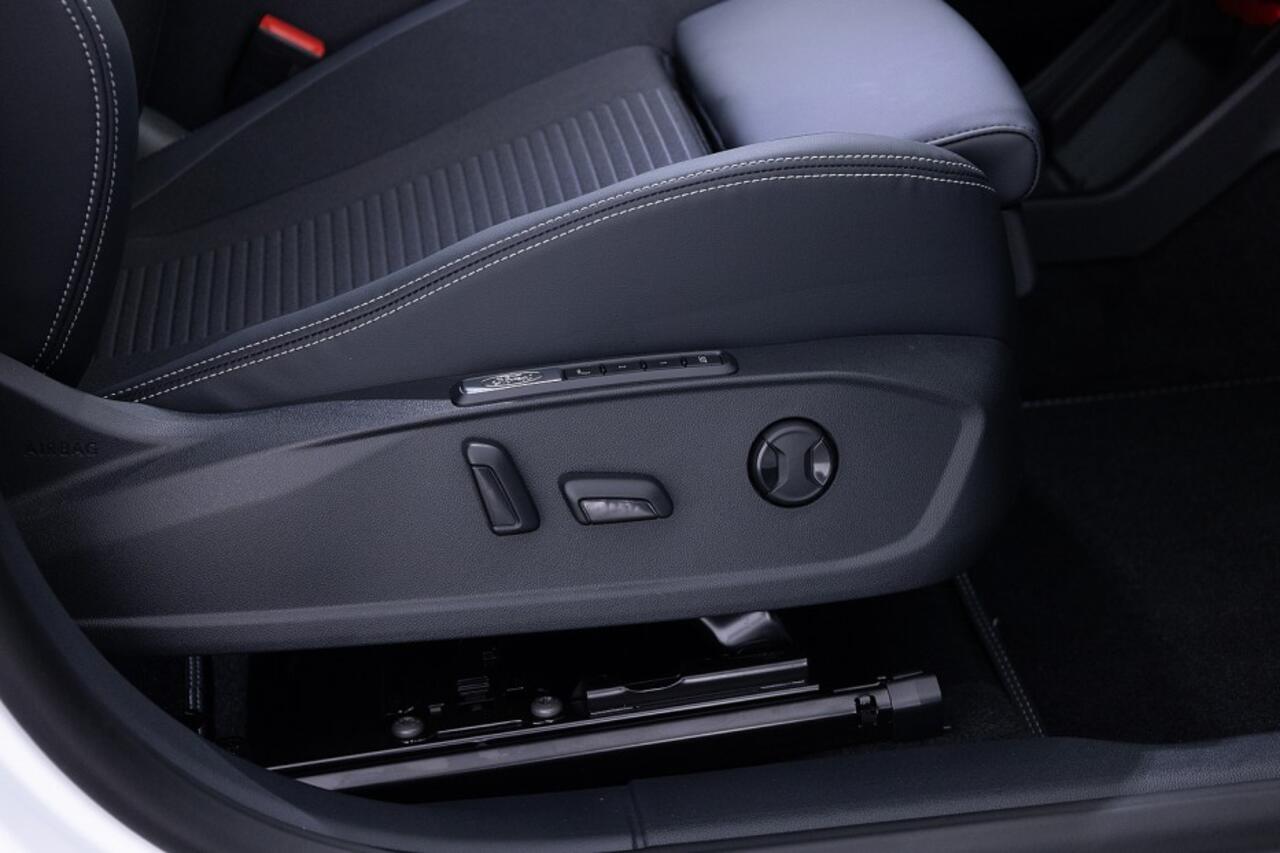 Ford EXPLORER EV Extended Range RDW 77 kWh 286PK | 360 Camera | Head Up | NAVI | Full LED