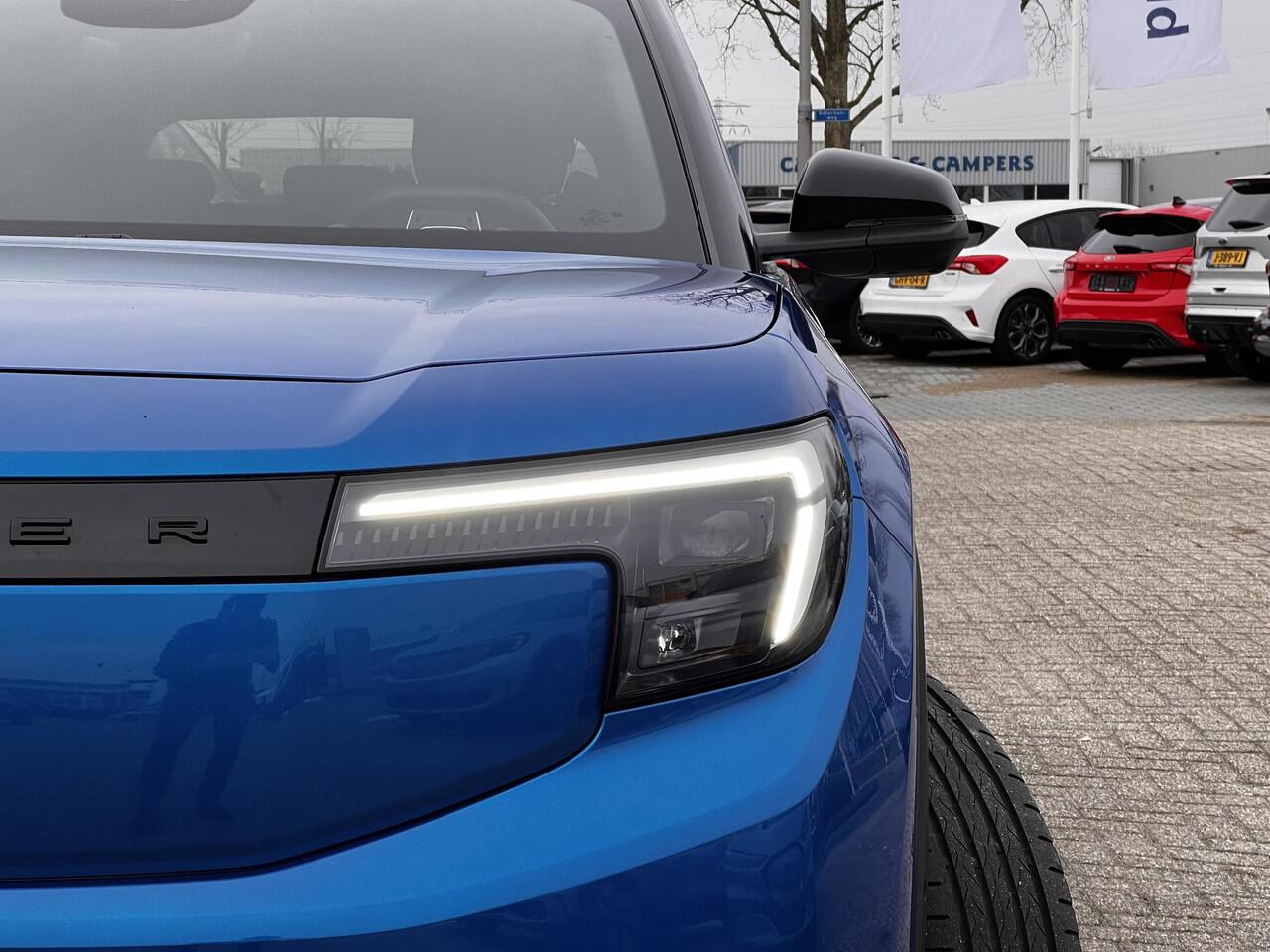 Ford EXPLORER Premium Extended Range RWD 77 kWh 286pk | Panorama Dak | Driver assistance Pack | Trekhaak wegklapbaar | AGR stoelen