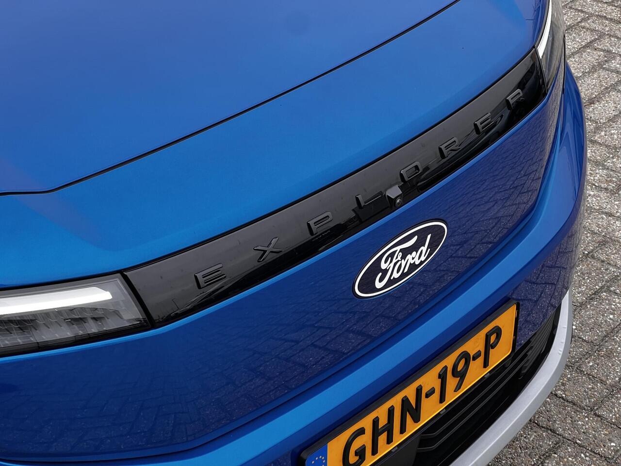 Ford EXPLORER Premium Extended Range RWD 77 kWh 286pk | Panorama Dak | Driver assistance Pack | Trekhaak wegklapbaar | AGR stoelen