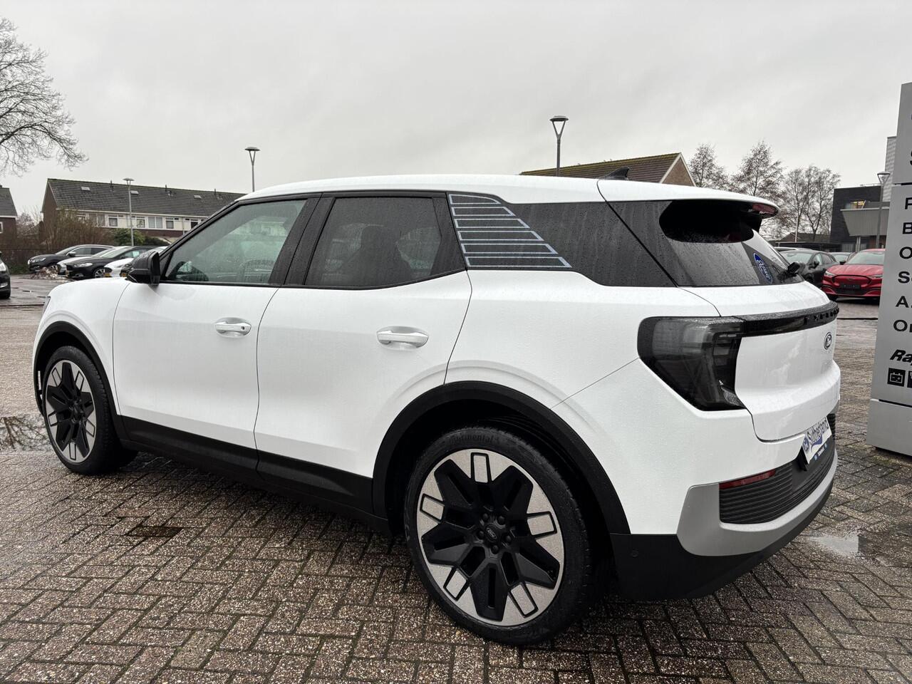 Ford EXPLORER Premium Extended Range RWD 77 kWh 286pk | Driver Assistance Pack | Panoramadak | 21 inch Licht metalen Velgen