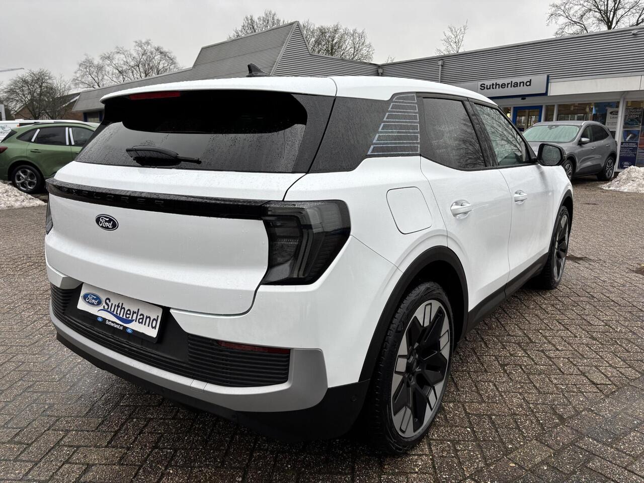 Ford EXPLORER Premium Extended Range RWD 77 kWh 286pk | Driver Assistance Pack | Panoramadak | 21 inch Licht metalen Velgen