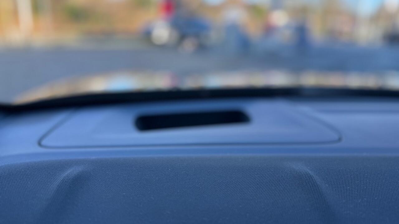 Ford EXPLORER PREMIUM AWD 79kwh FULL OPTIONS! BLACK PACK