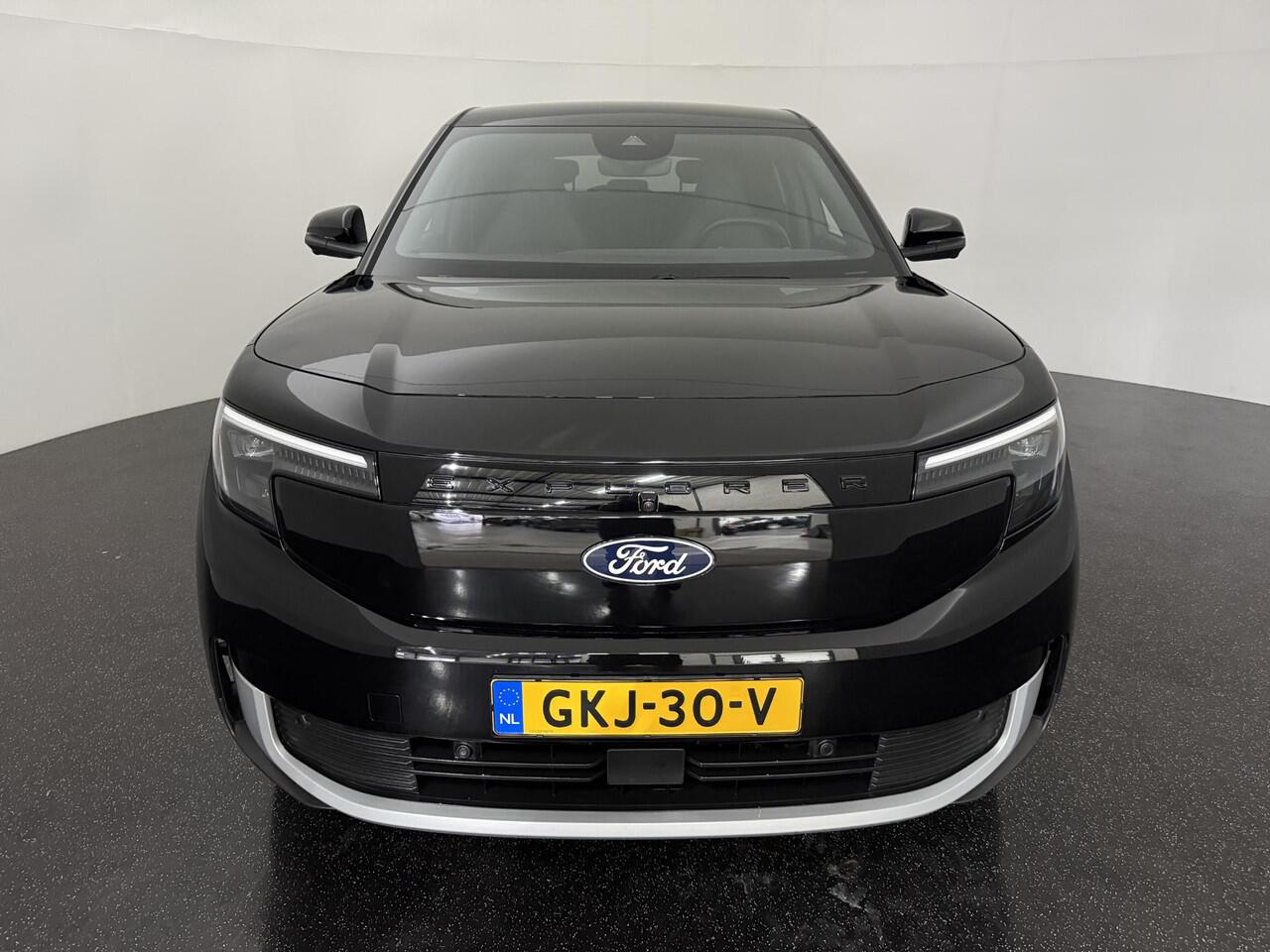 Ford EXPLORER Premium Extended Range RWD 77 kWh 286 PK | Driver Assistance Pack | Panoramadak | Ex-Demo