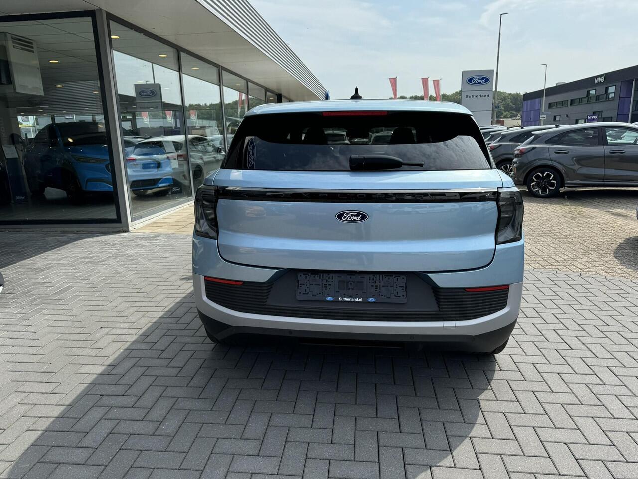 Ford EXPLORER Premium Extended Range RWD 77 kWh 286pk | Ford voorraad | Panoramadak | Driver Assistance Pack | 21 inch velgen