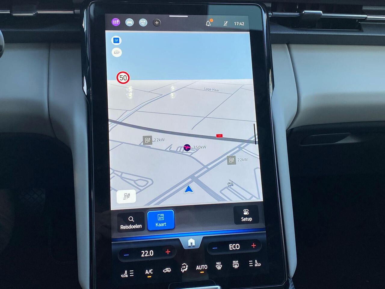 Ford EXPLORER Premium Extended Range RWD 77 kWh | Glazen dak | 21 Inch | Head-up display | 360 graden camera | Matrix verlichting | B&O Sound |