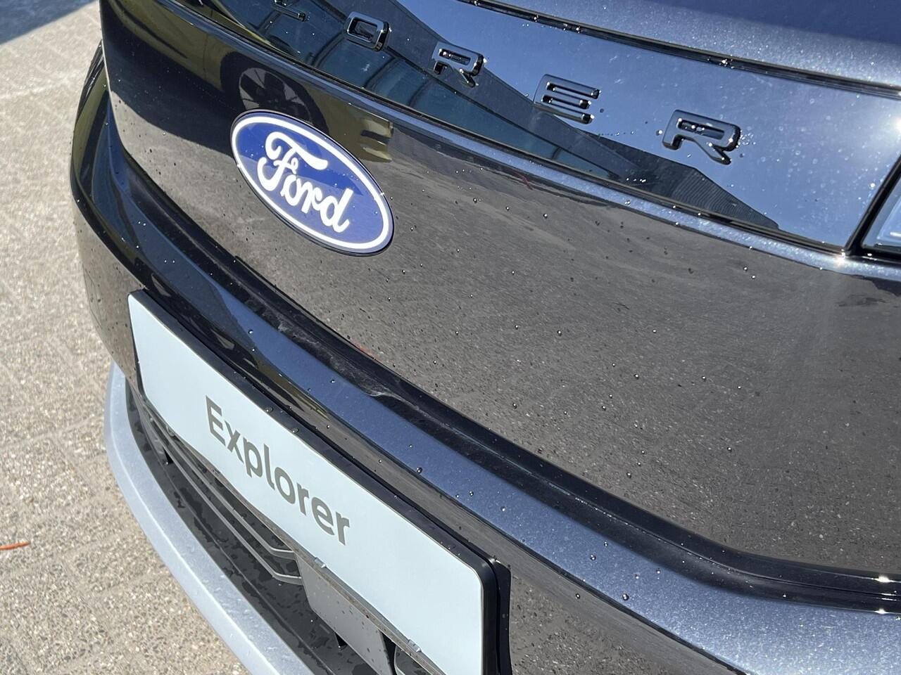 Ford EXPLORER Extended Range RWD 77 kWh Ford Voorraad | Zuid | Adaptieve cruise control | Stuurwiel verwarming | stoelverwarming | Achteruitrijcamera