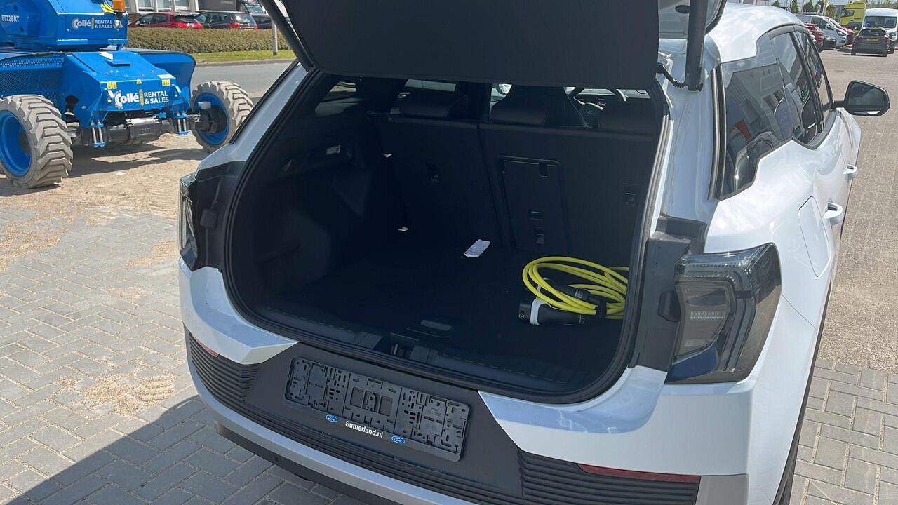 Ford EXPLORER Extended Range RWD 77 kWh zuid | 286pk | Driver Assistance Pack | Wegklapbare Trekhaak | Ford Voorraad