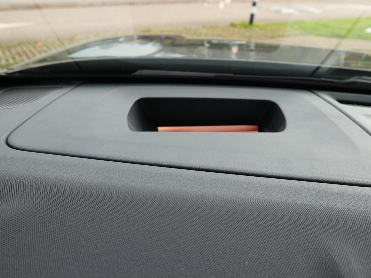 Ford EXPLORER Premium Extended Range RWD 77 kWh * PANO * GRATIS 21" LICHTMETAAL * ADAP CRUISE * BLIS *