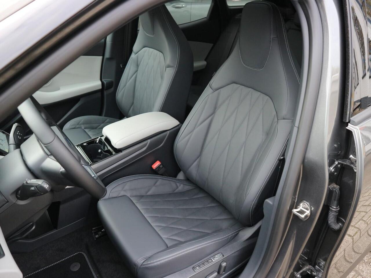 Ford EXPLORER Premium Extended Range RWD 77 kWh * PANO * GRATIS 21" LICHTMETAAL * ADAP CRUISE * BLIS *