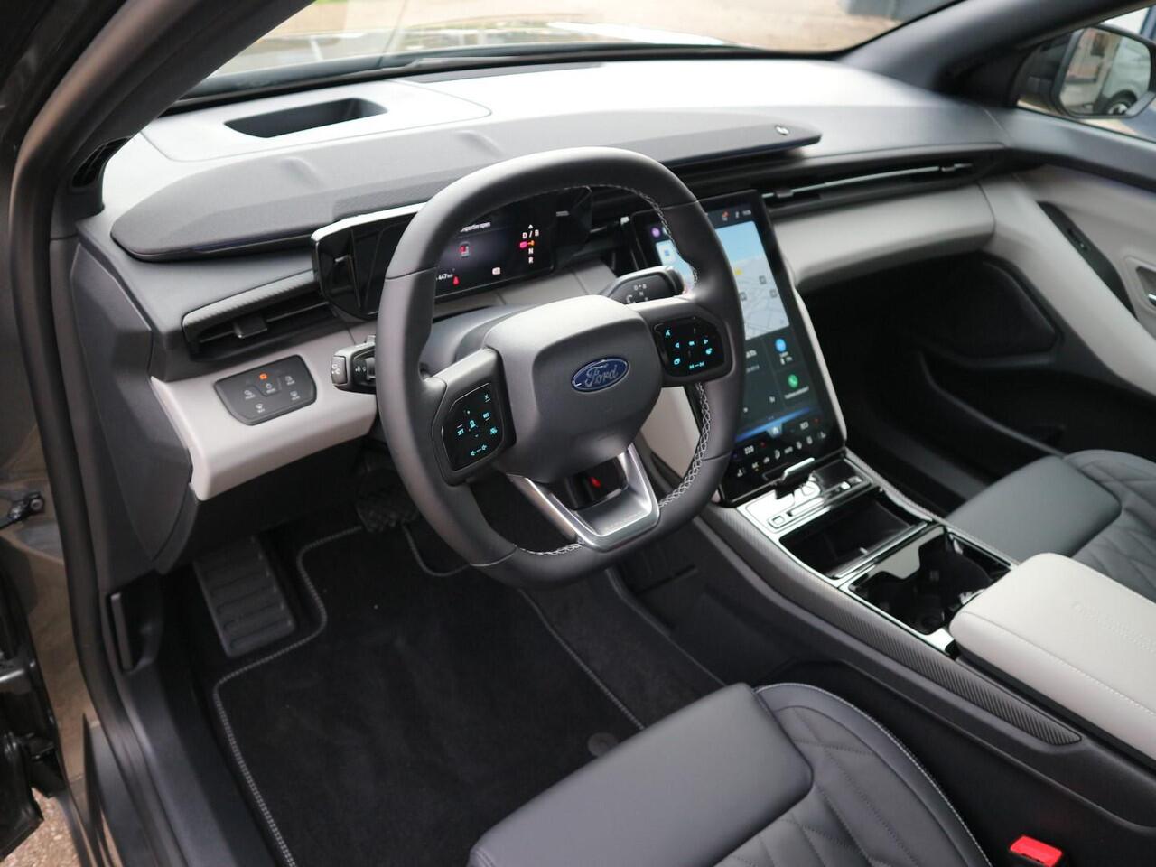 Ford EXPLORER Premium Extended Range RWD 77 kWh * PANO * GRATIS 21" LICHTMETAAL * ADAP CRUISE * BLIS *