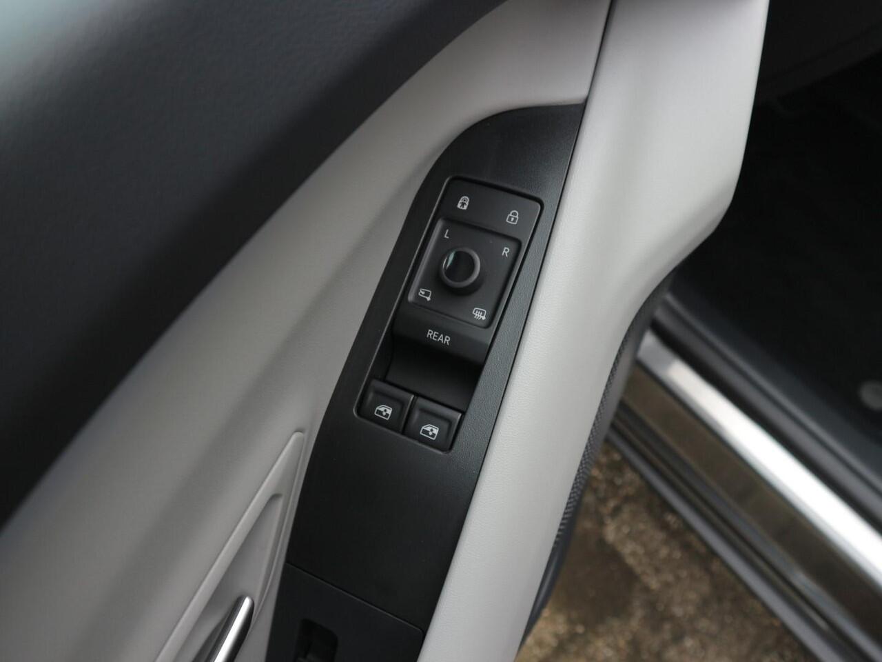 Ford EXPLORER Premium Extended Range RWD 77 kWh * PANO * GRATIS 21" LICHTMETAAL * ADAP CRUISE * BLIS *