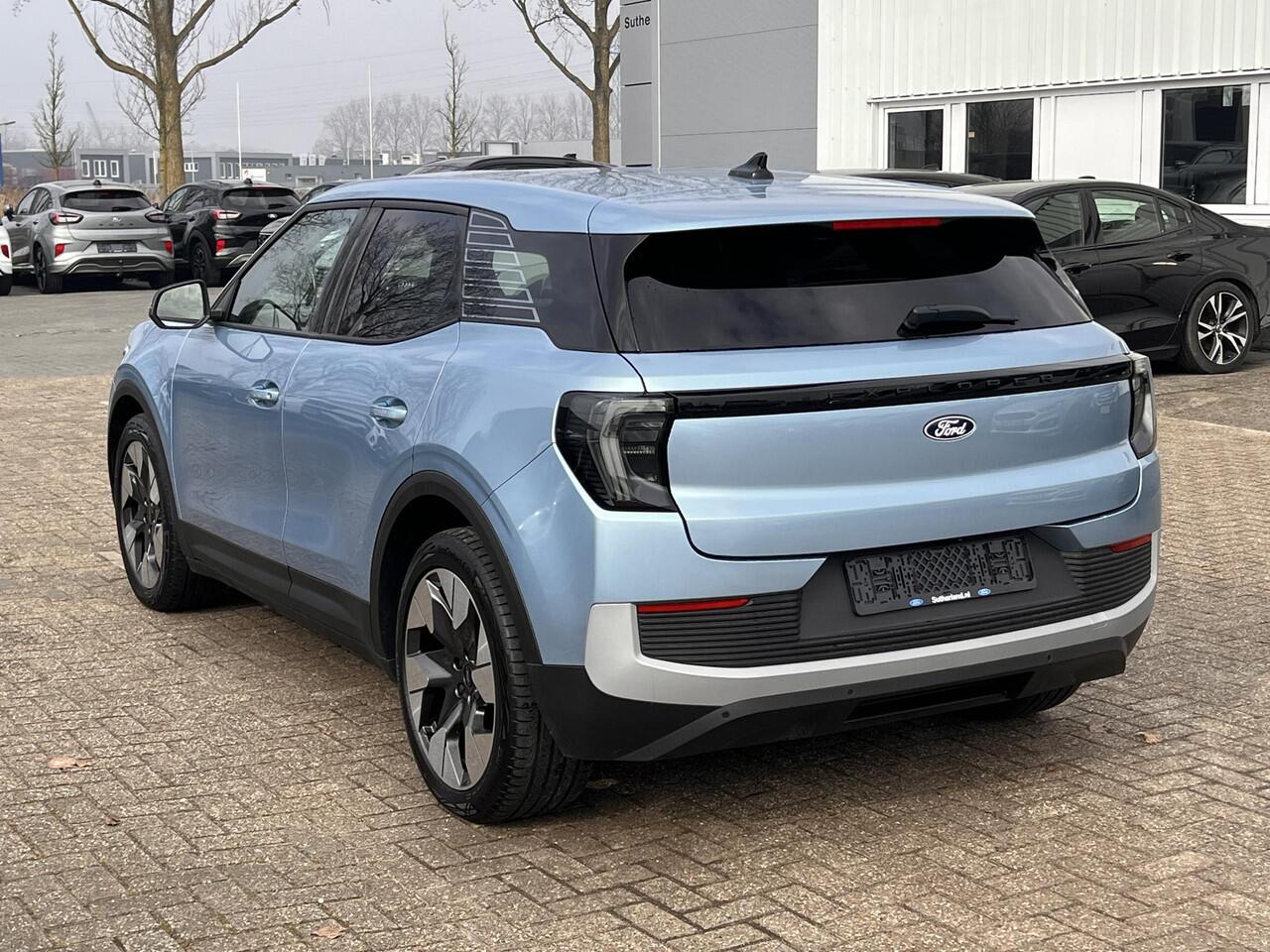 Ford EXPLORER Premium Extended Range RWD 77 kWh 286pk | Adaptieve Cruise | Massage Stoelen | Winterpack | Vol leder