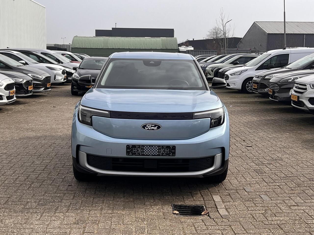 Ford EXPLORER Premium Extended Range RWD 77 kWh 286pk | Adaptieve Cruise | Massage Stoelen | Winterpack | Vol leder