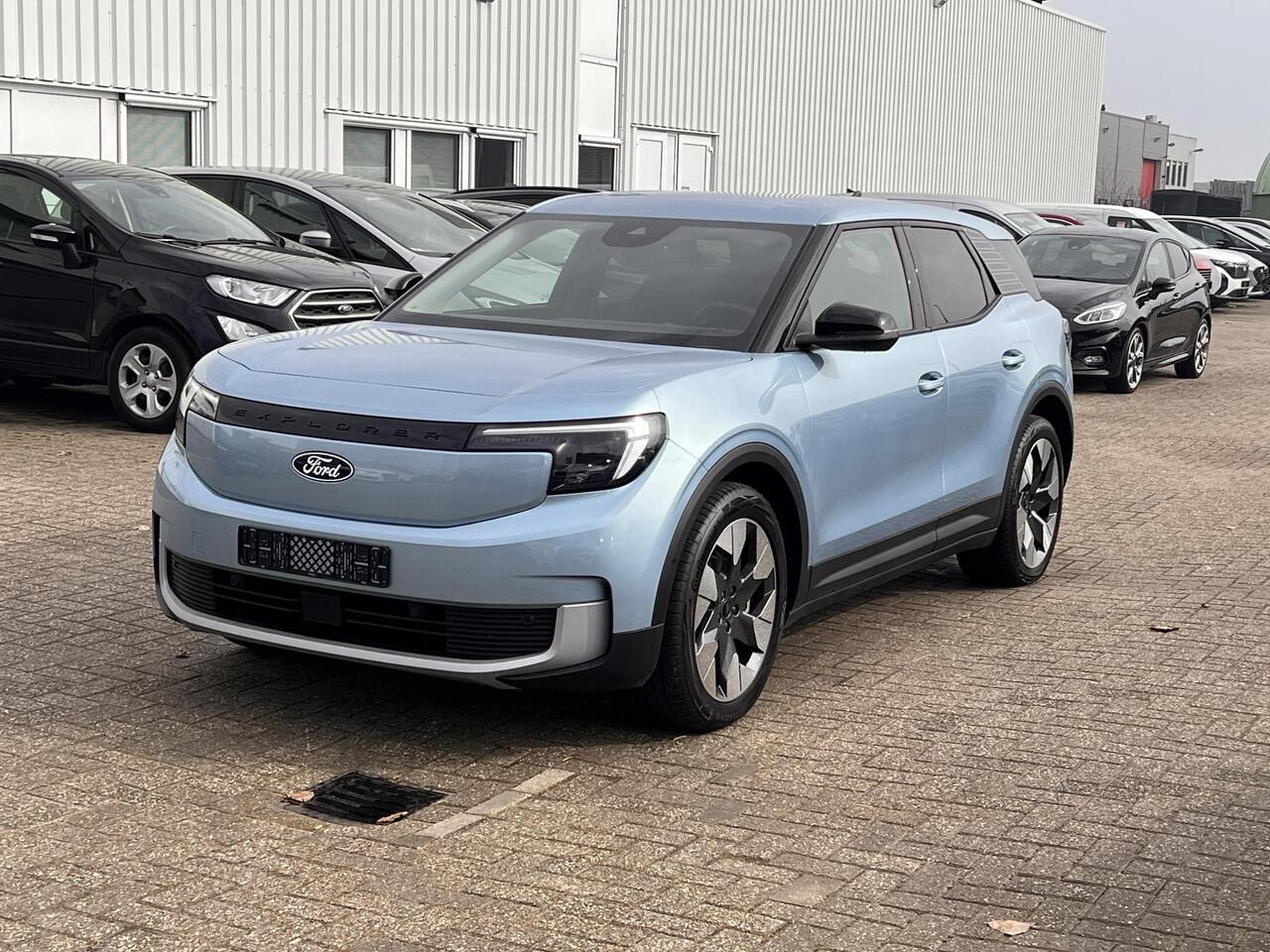 Ford EXPLORER Premium Extended Range RWD 77 kWh 286pk | Adaptieve Cruise | Massage Stoelen | Winterpack | Vol leder