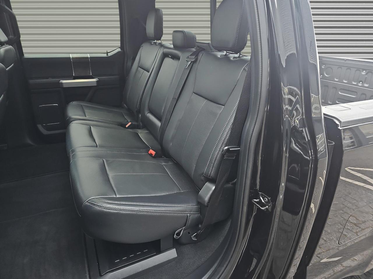 Ford F-250 SUPER DUTY LARIAT SUPERCHARGED BIG ASS BOS