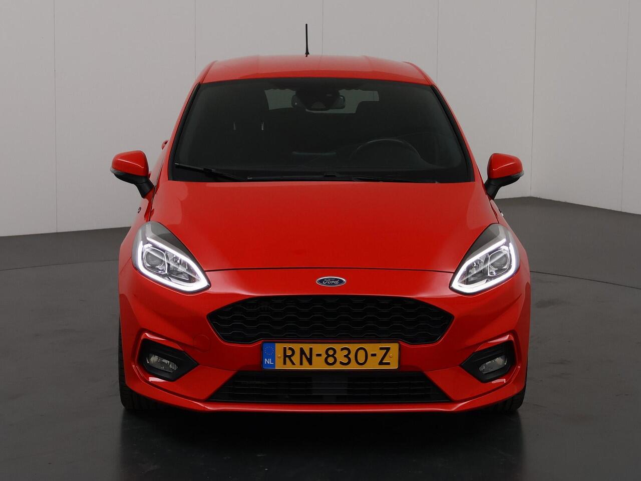 Ford FIESTA 1.0 EcoBoost ST-Line | Navigatie | Voorruitverwarming | Climate Control | Cruise Control | Parkeersensoren |