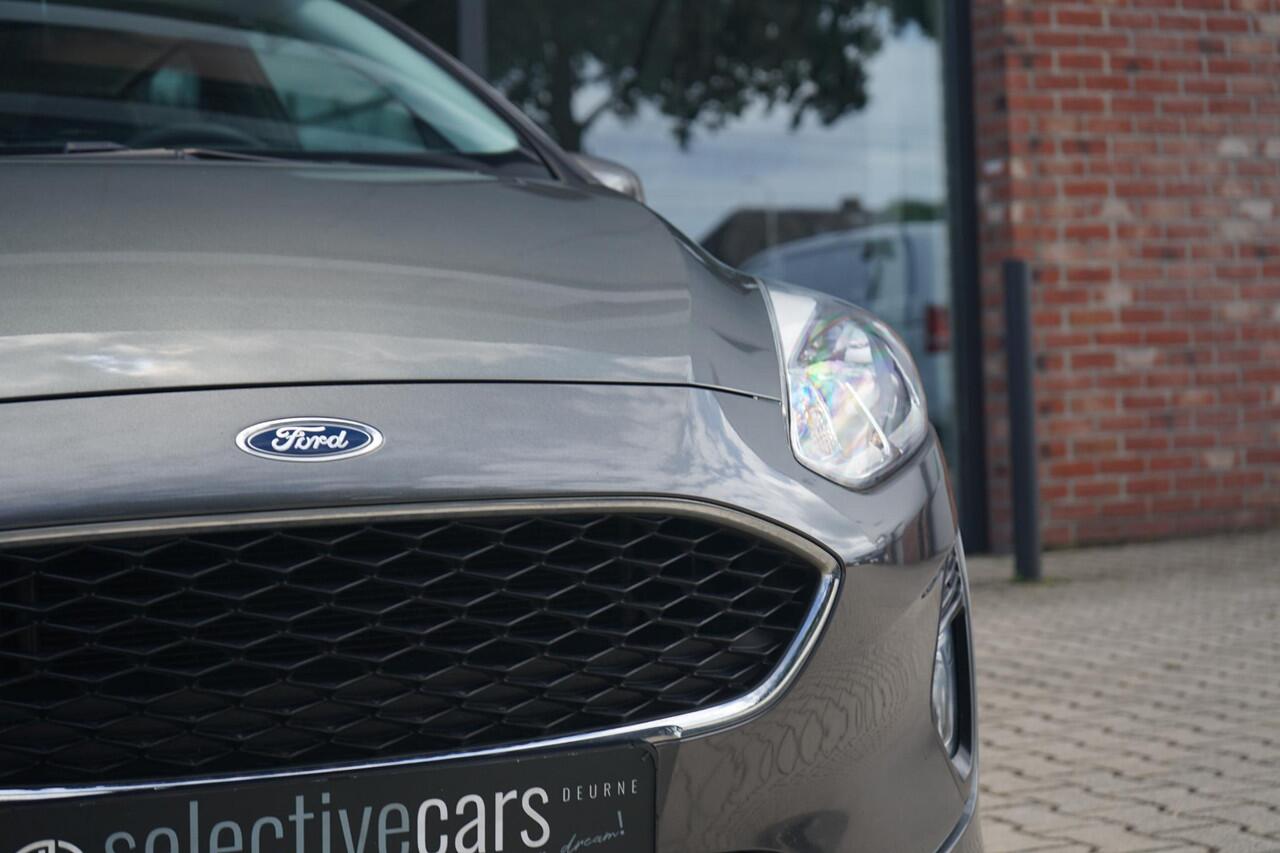 Ford FIESTA 1.1 Cool& Connect , 5-deurs, Magnetic Gray, Applink, Navi, PDC, 1e eigenaar.