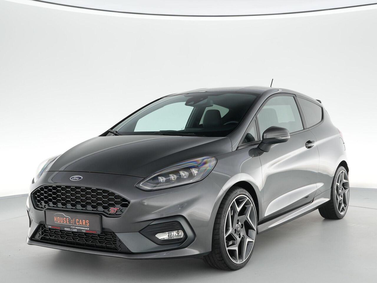 Ford FIESTA ST-3 1.5 200pk PERFORMANCE PACK |sper differentieel|launch control|B&O|Apple Carplay|blind spot|parkeercamera|DAB|LED|winterpack|18" lichtmetalen velgen|