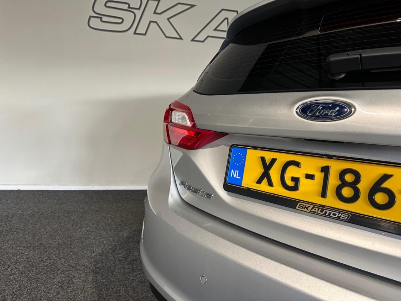 Ford FIESTA 1.1 TREND l STOELVERW l CARPLAY l LANE l PDC l 5DRS l