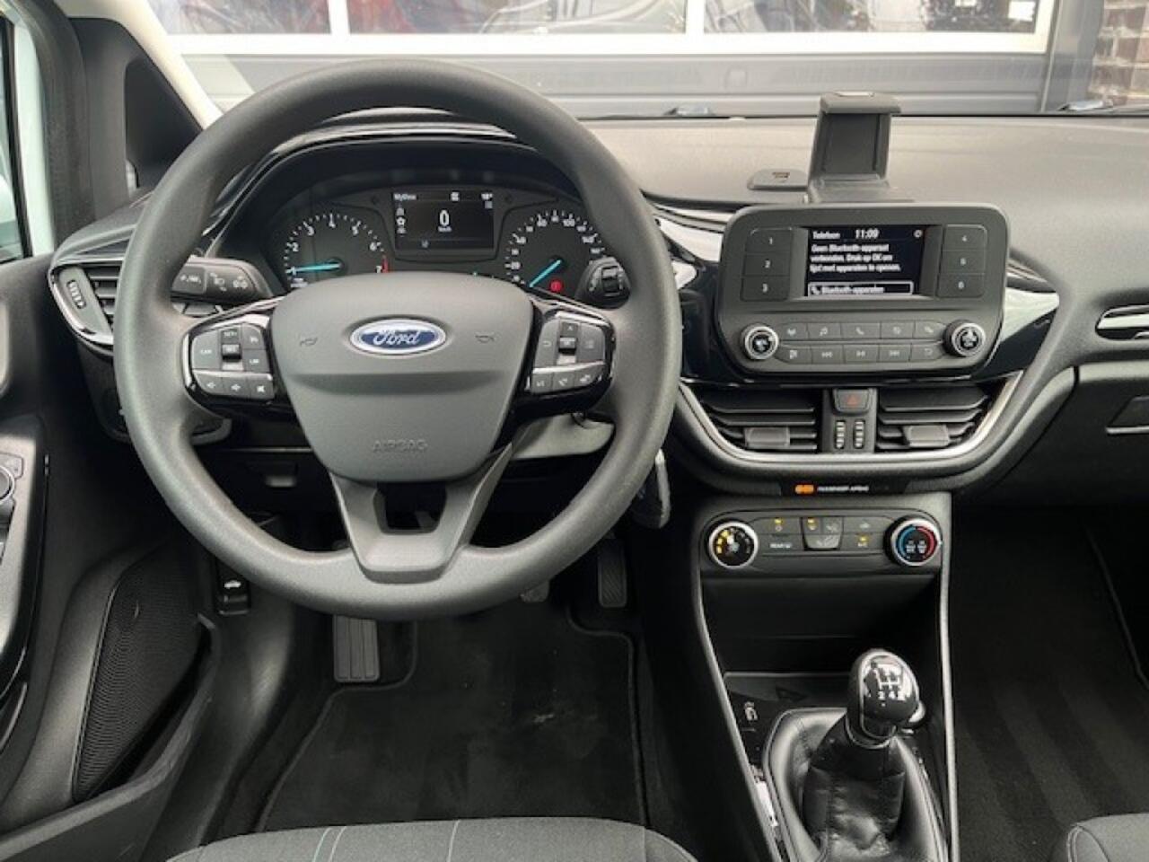 Ford FIESTA 1.1 TREND 5DRS AIRCO - CRUISE - PDC ORG. NL