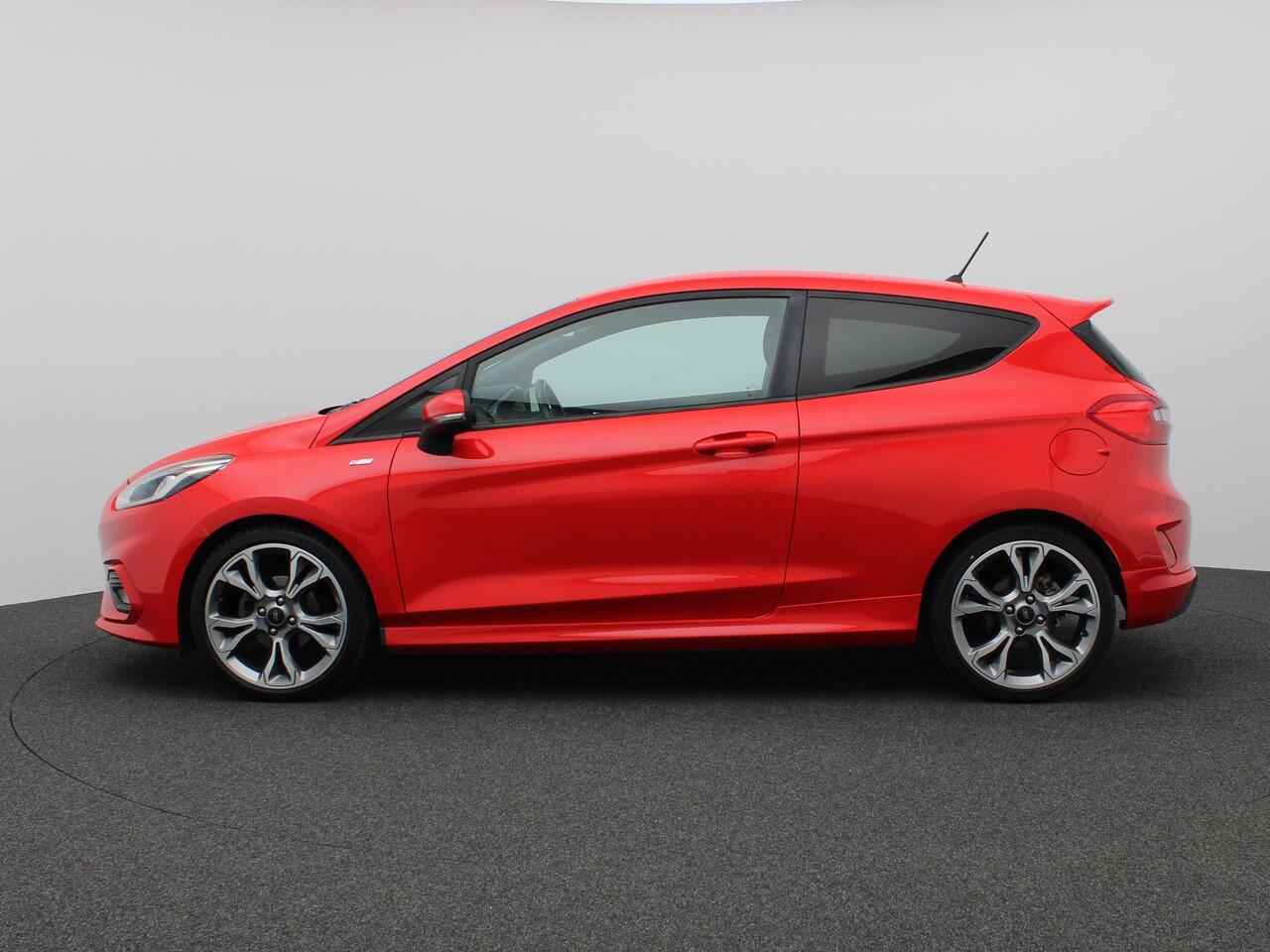 Ford FIESTA 1.0 EcoBoost ST-Line 125PK Navi, Apple Carplay/Android Auto, Clima, PDC Achter, Cruise Controle, Voorruitverwarming, 17" LM Velgen, Lane Assist