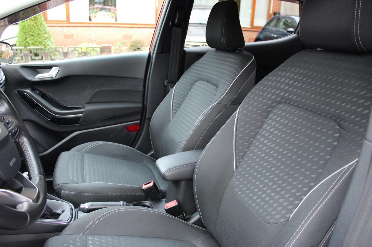 Ford FIESTA 1.0 EcoBoost Titanium Bleutooth, Stoelverwarming, Cruise, Garantie