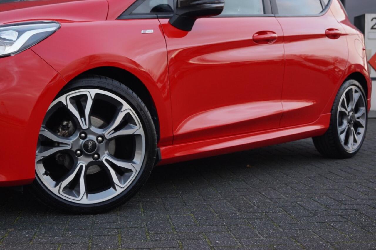 Ford FIESTA 1.0 EcoBoost ST-Line / Panoramadak / Navi / 18 Inch LM/ PDC/ App-Connect