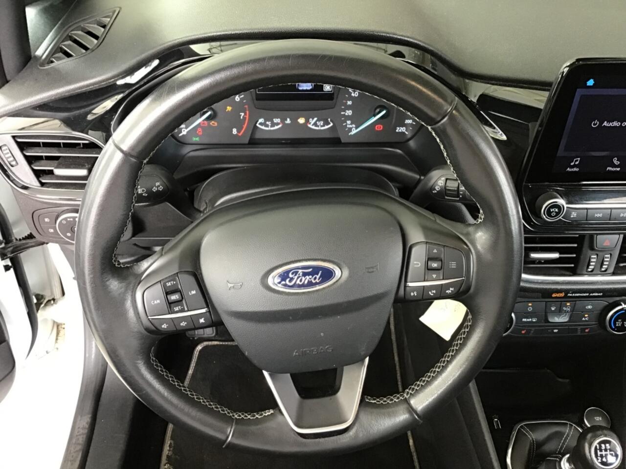 Ford FIESTA 1.0 EcoB. Titanium