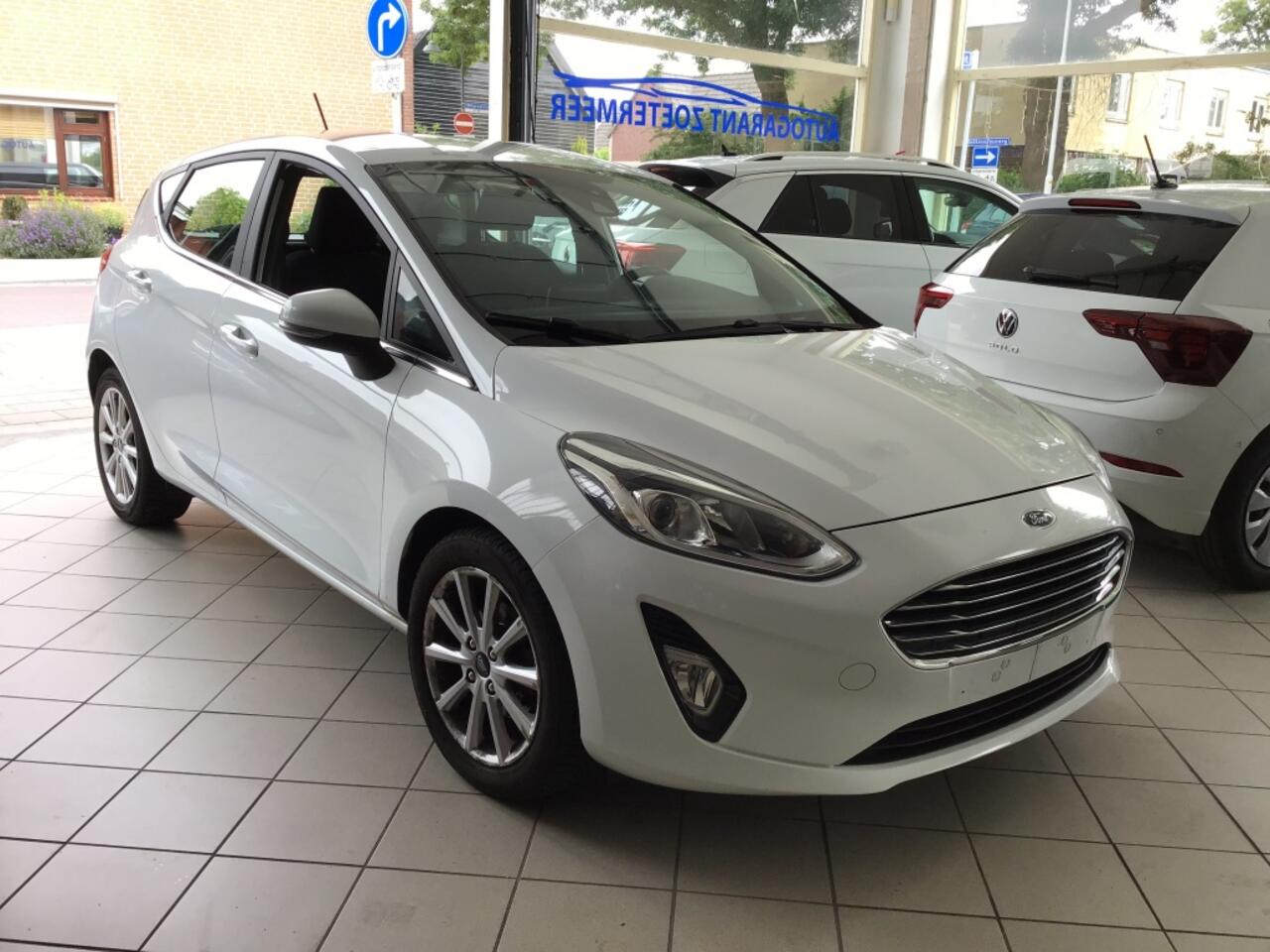 Ford FIESTA 1.0 EcoB. Titanium