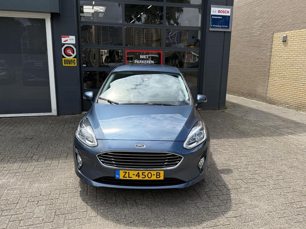 Ford FIESTA 1.0 EcoBoost Titanium Automaat / Airco clima/ Navigatie/ Cruise/ Apple carplay/ LED/ LMV