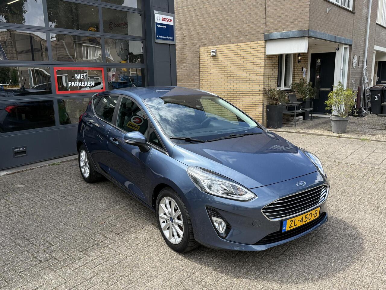 Ford FIESTA 1.0 EcoBoost Titanium Automaat / Airco clima/ Navigatie/ Cruise/ Apple carplay/ LED/ LMV