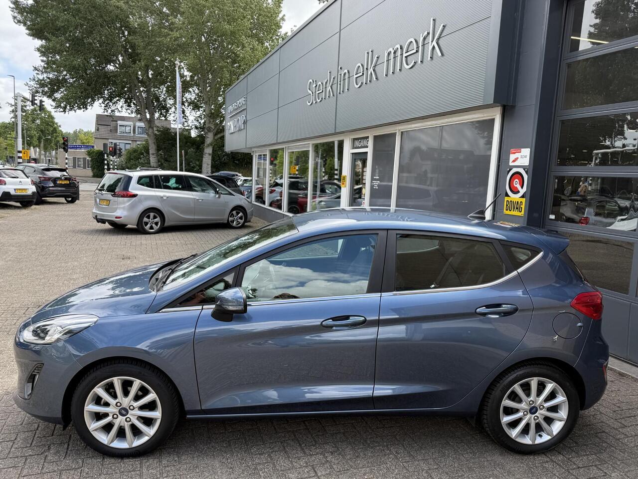 Ford FIESTA 1.0 EcoBoost Titanium Automaat / Airco clima/ Navigatie/ Cruise/ Apple carplay/ LED/ LMV