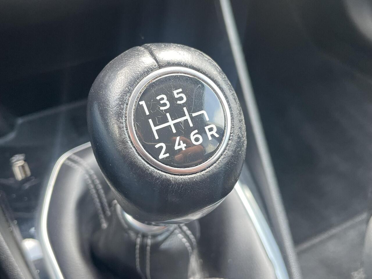 Ford FIESTA 1.0 EcoBoost Titanium | Carplay | Clima | Cruise en Lane Control