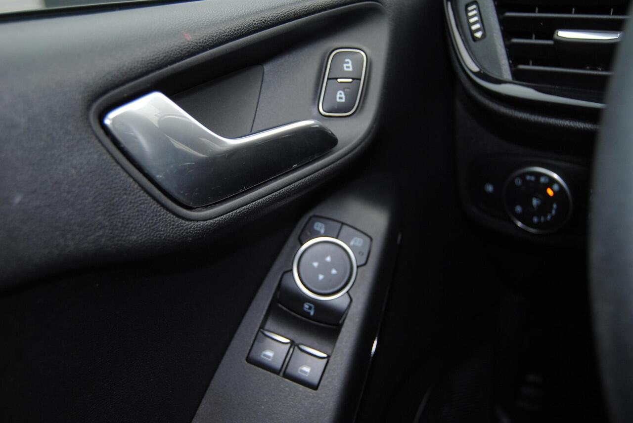 Ford FIESTA 1.1 Trend