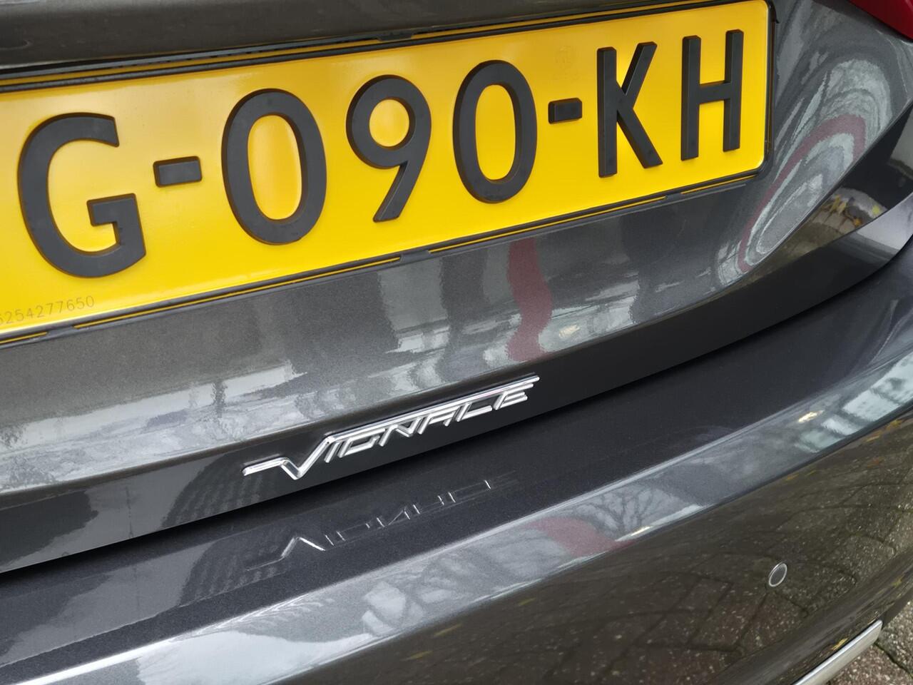 Ford FIESTA 1.0 EcoBoost 125PK Vignale | Winterpakket | Navigatie | Climate Control | Cruise Control | Parkeersensoren | LM Velgen