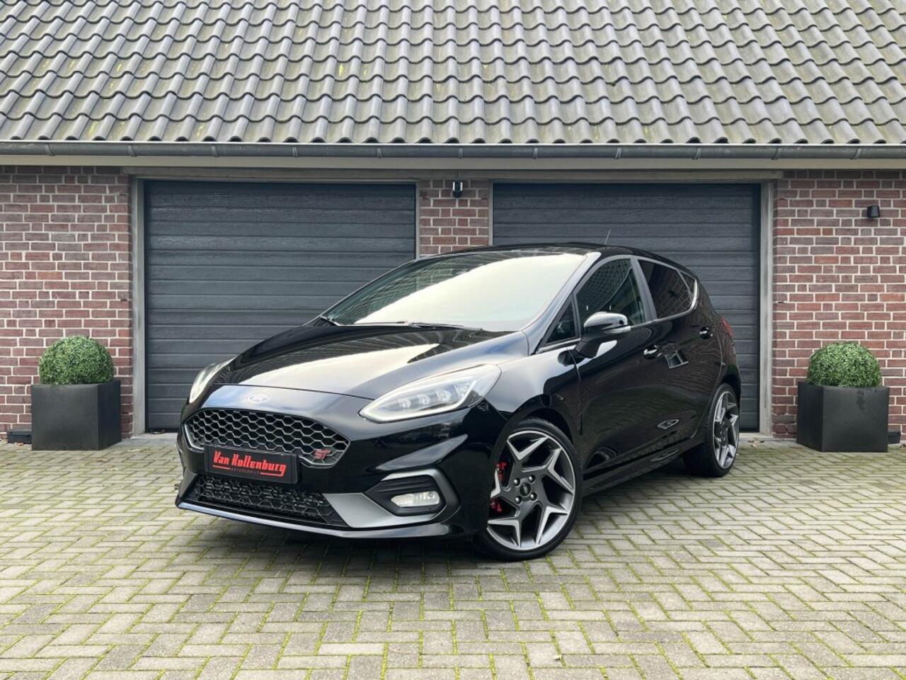 Ford FIESTA ST-3 1.5 Ecoboost 200 PK LED BenO Carplay Keyless