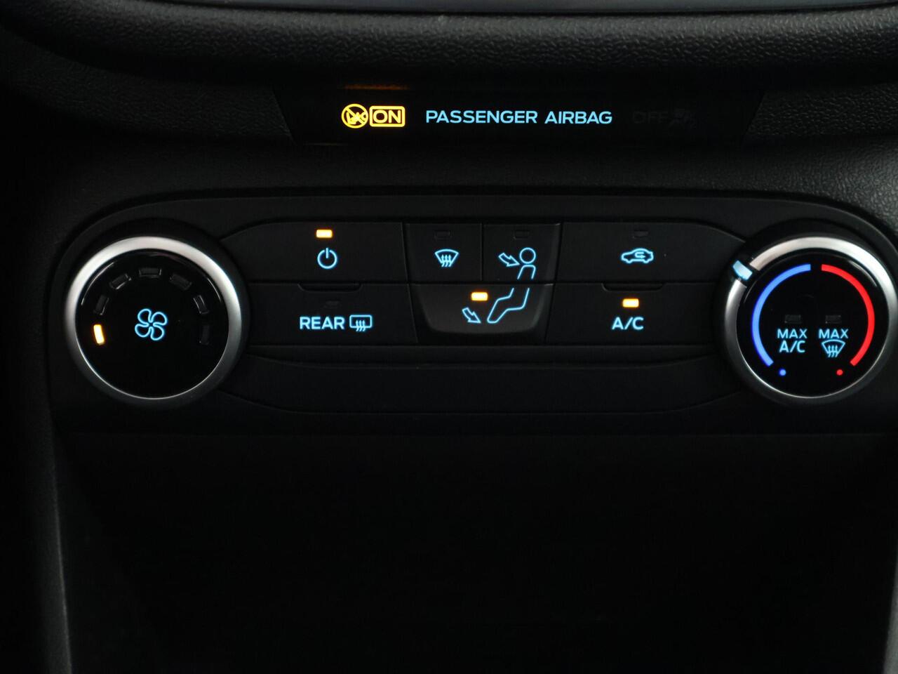 Ford FIESTA 1.1 Trend Sport | Navigatie | Apple Carplay & AndroidAUTO | Privacy Glass |