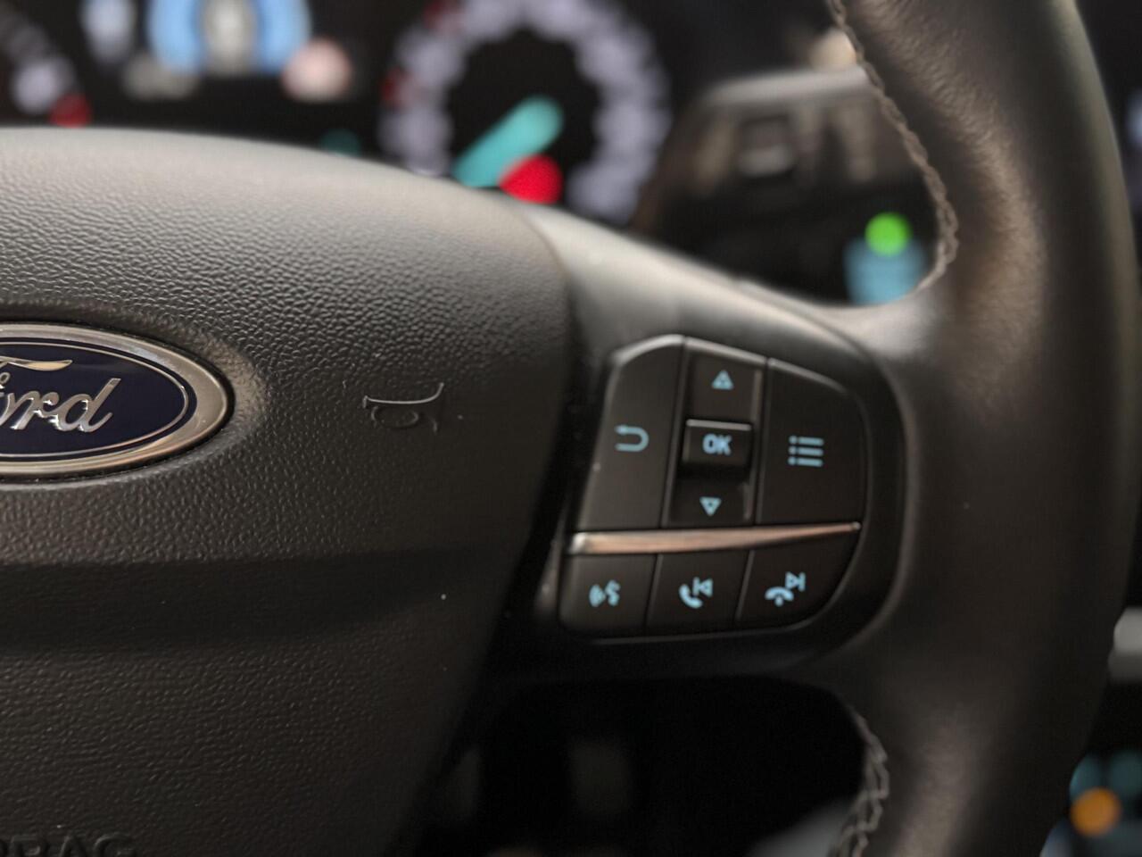 Ford FIESTA 100pk Titanium Navi Camera B&O Adap Cruise Voorruitverwarming Parking pack Dealeronderhouden